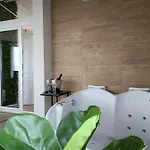 West Panorama Penthouse - With A Fantastic View Of The סזומבאת'לי