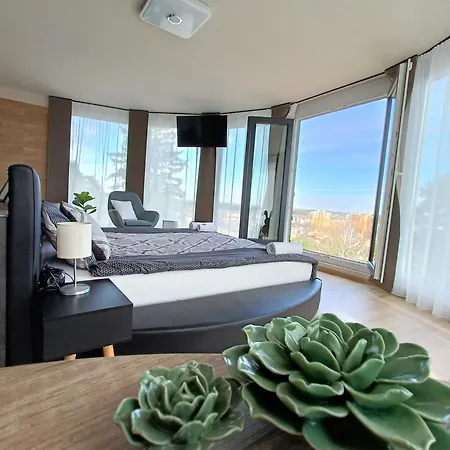 West Panorama Penthouse - With A Fantastic View Of The Apartment Szombathely