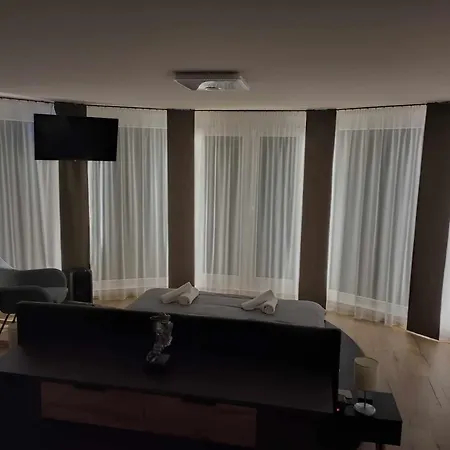 West Panorama Penthouse - With A Fantastic View Of The Apartment Szombathely