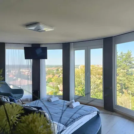 West Panorama Penthouse - With A Fantastic View Of The Apartament Szombathely